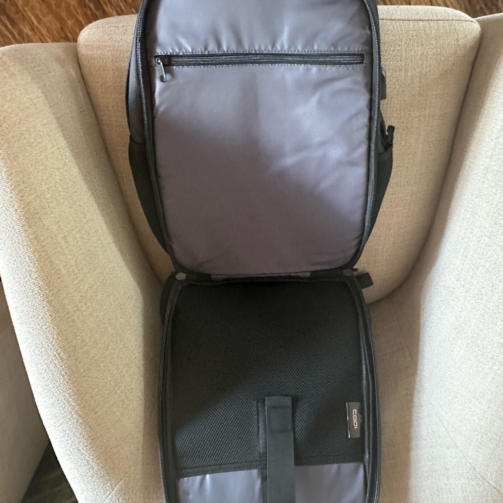 Black Men's Backpack - Picture 6 of 6
